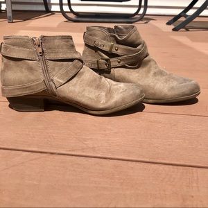 Cute Brown Suede Booties